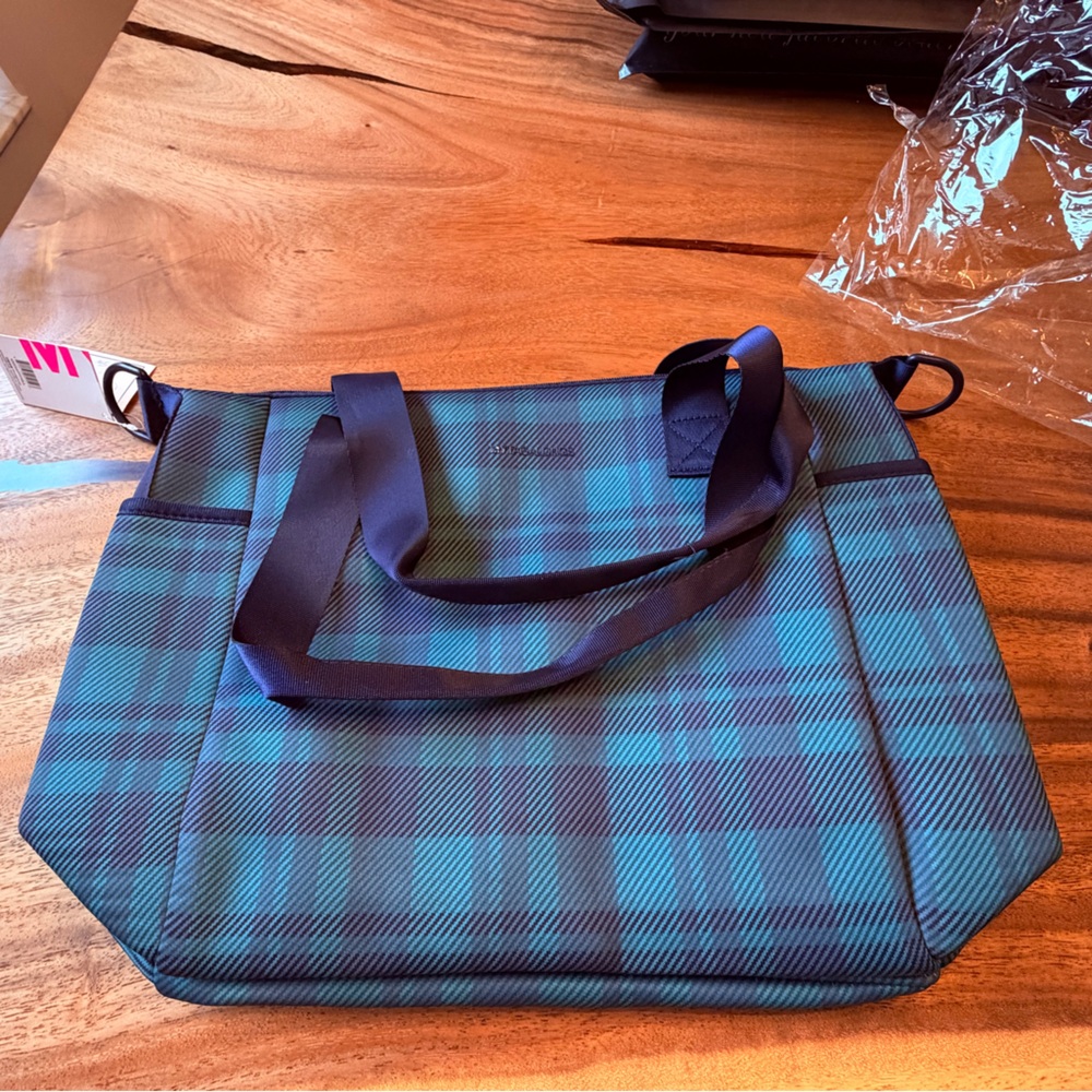 Mytagalongs Blue Green Plaid Travel Tote Weekender Bag NWT